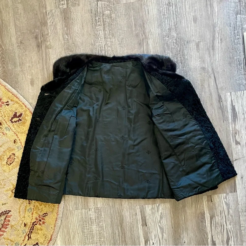 Vintage 1960s Persian Lamb Cropped Coat with Mink Collar - Picture 15 of 15